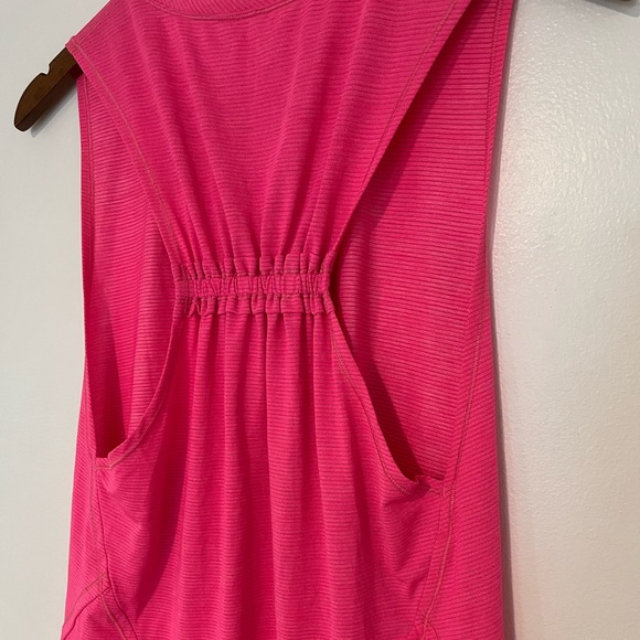 Lululemon In A Cinch Tank in Heathered Neon Pink - Picture 5 of 8